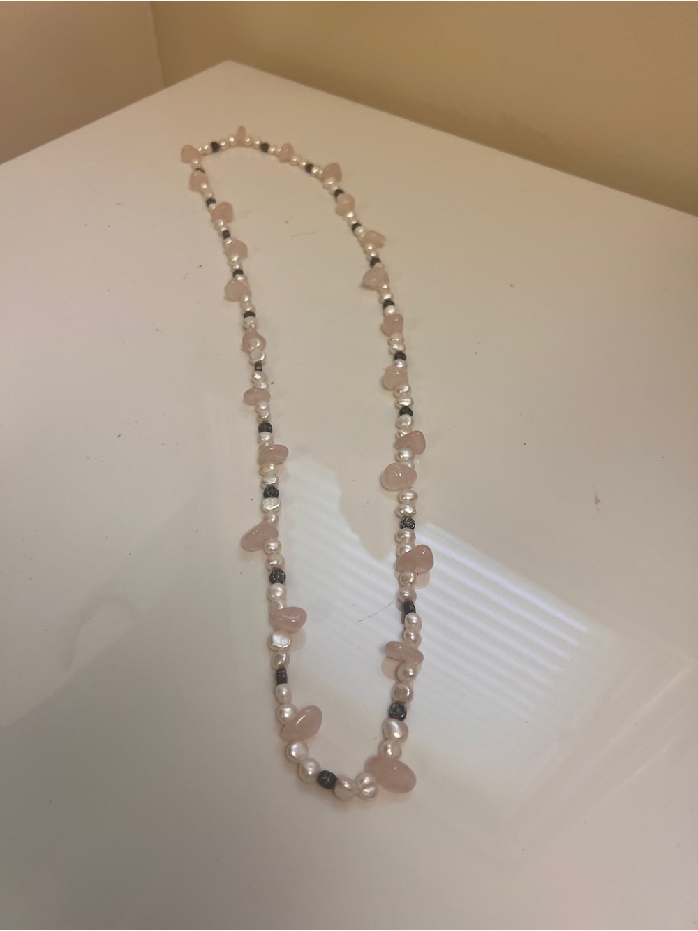 Delicate Rose Quartz Beaded Necklace - Unbranded